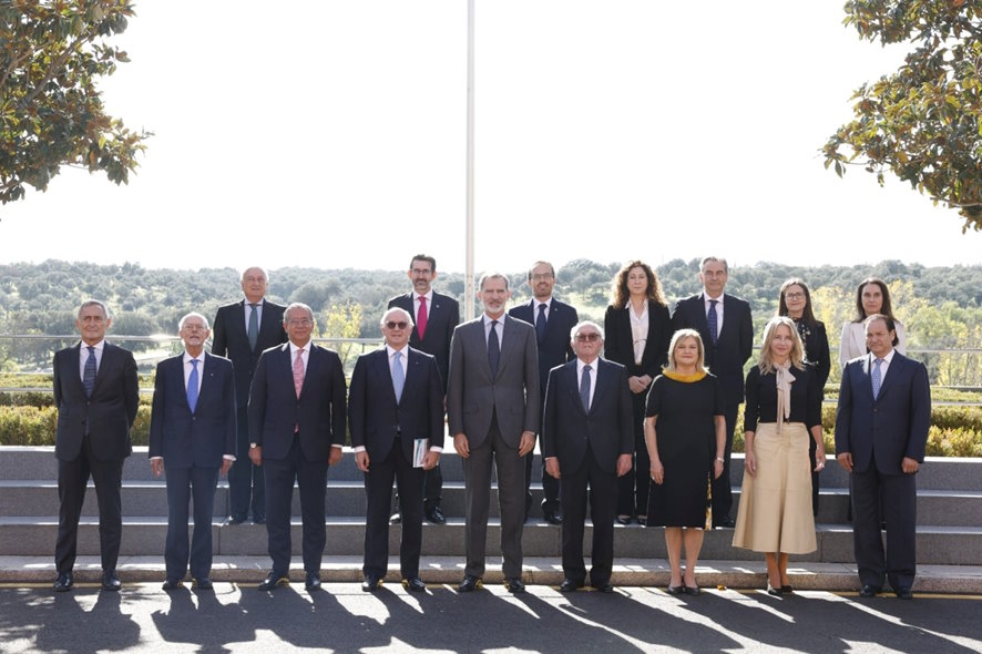 2 de noviembre de 2022. Audiencia ante S.M. el Rey Felipe VI. Foto de miembros de FSC con el Rey de España.